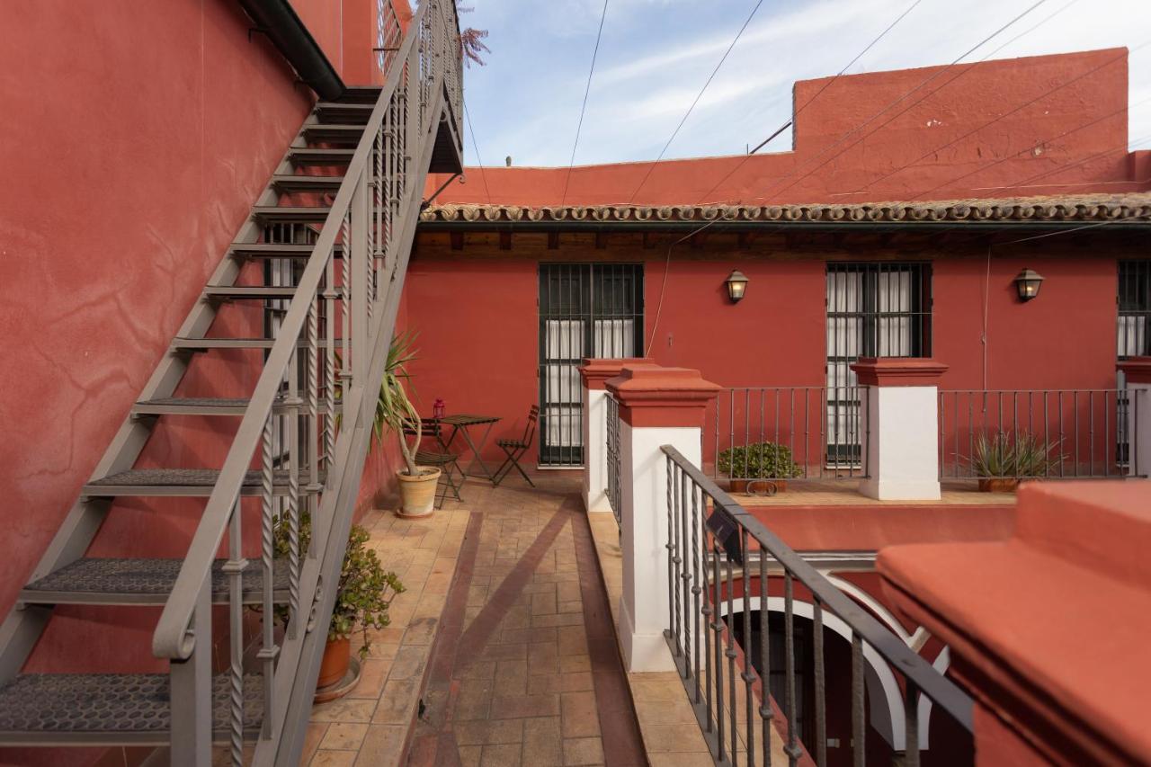 Casa Palacio Dona Guiomar Seville Exterior photo