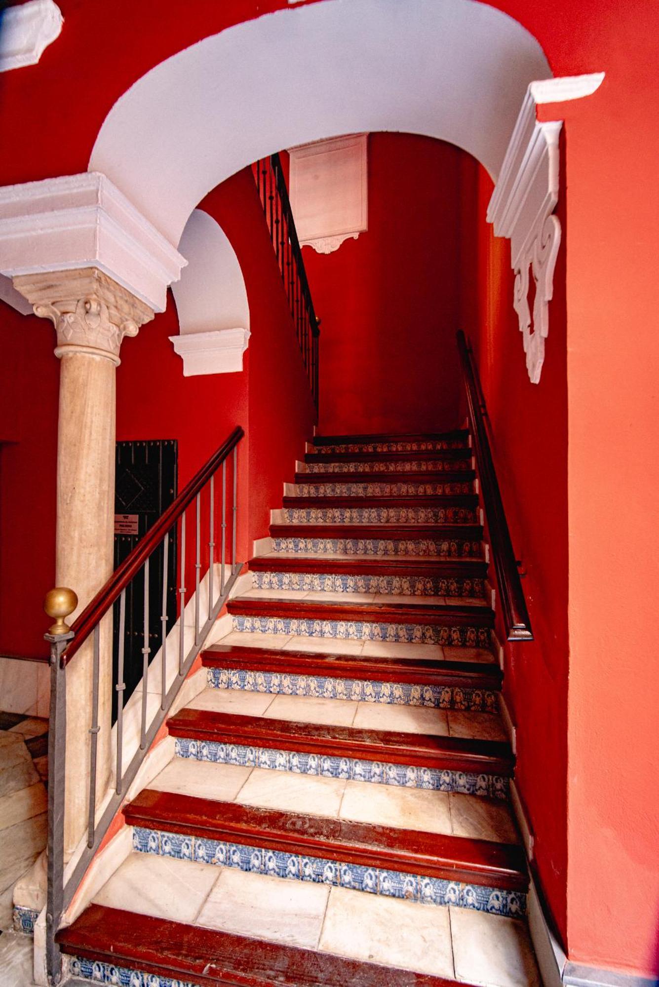 Casa Palacio Dona Guiomar Seville Exterior photo